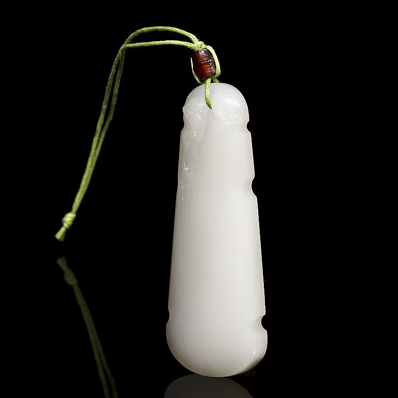 Colgante de jade blanco 