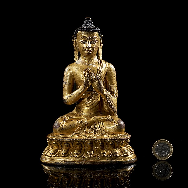 Gilt-bronze figure ‘Shakyamuni Buddha’, Qing dynasty