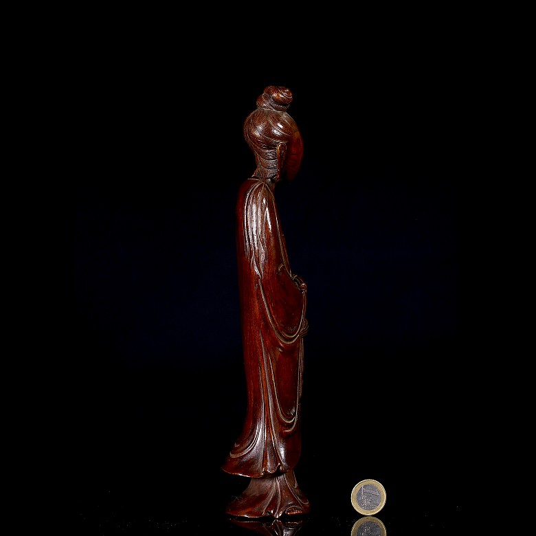 Figura de madera de Chenxiangmu 