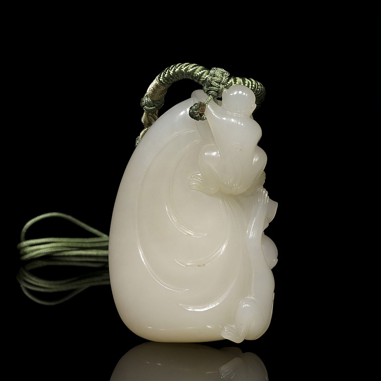 Jade pendant 'monkeys', Qing dynasty, Qianlong