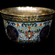 Bronze cup with cloisonné enamel, 20th century