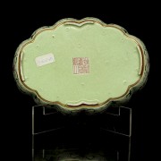 Small foliate porcelain “Poem” foliate tray, Qing dynasty, with Jiaqing mark