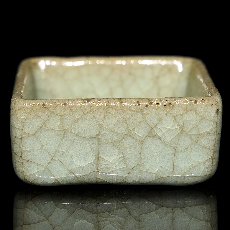 Glazed ceramic square vessel, Song style - 8