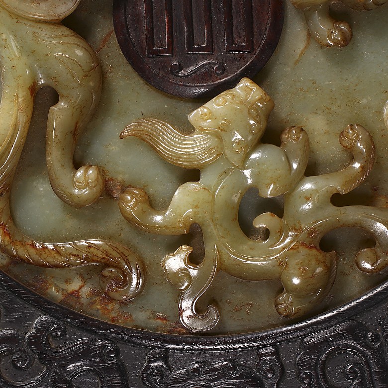 Wood panel with “Bi” jade, Qing dynasty