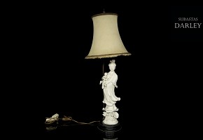 Lamp with porcelain figure 