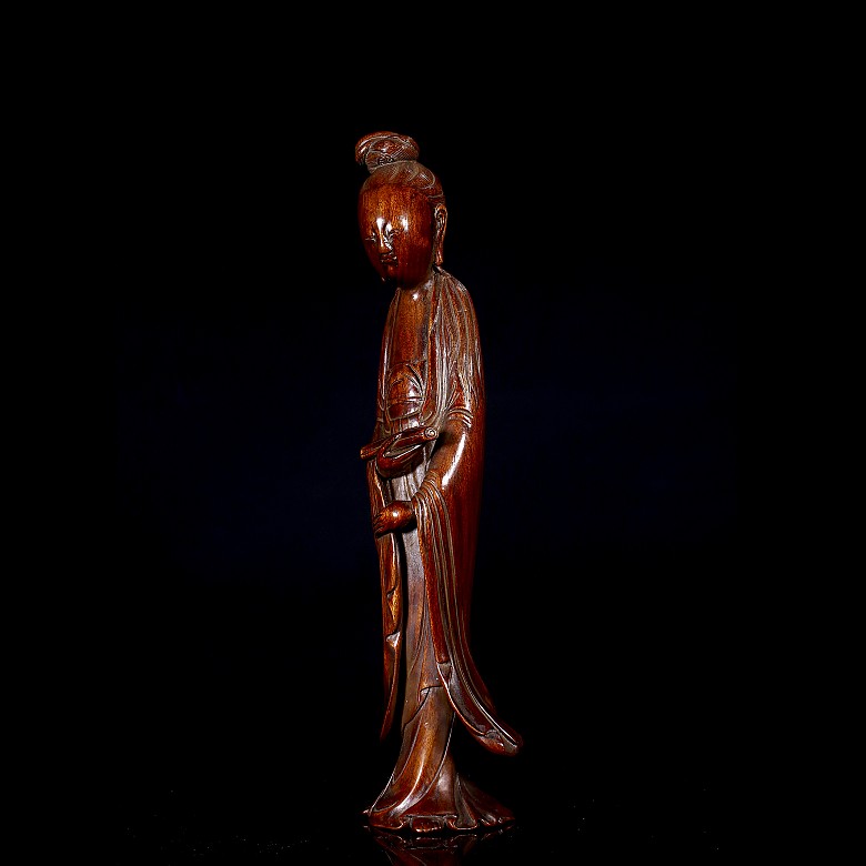 Chenxiangmu ‘Lady’ wooden figure, Qing dynasty