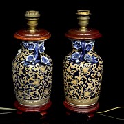 Pair of chinese porcelain lamps, 20th century