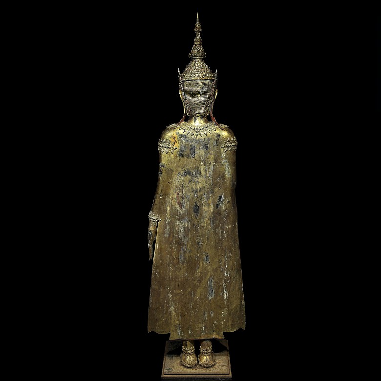 Thai Buddha in golden bronze, 20th century