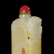 Carved jade ‘Phoenix, dragon and poem’ snuff bottle, Qing dynasty