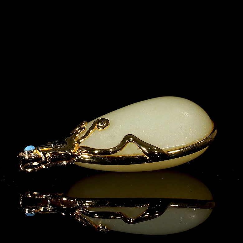 Silver and jade pendant, Qing dynasty