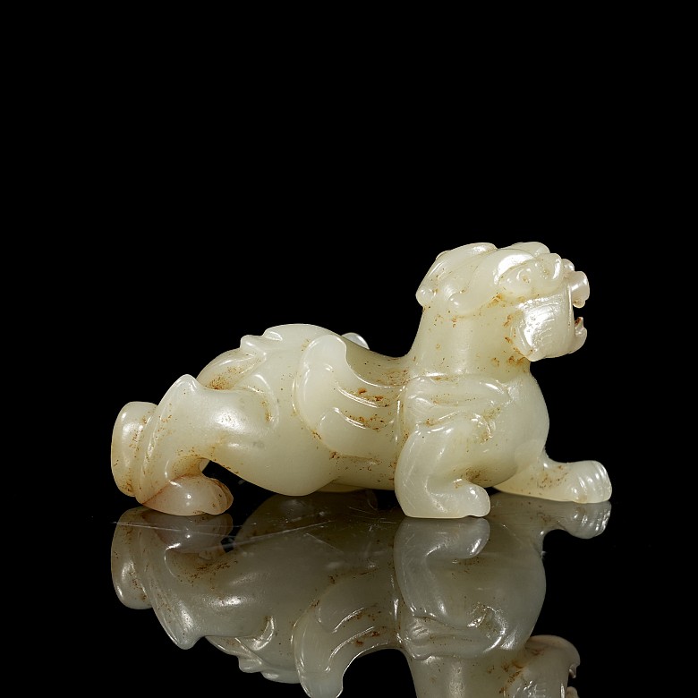 Carved jade figurine ‘Beast’, Han dynasty