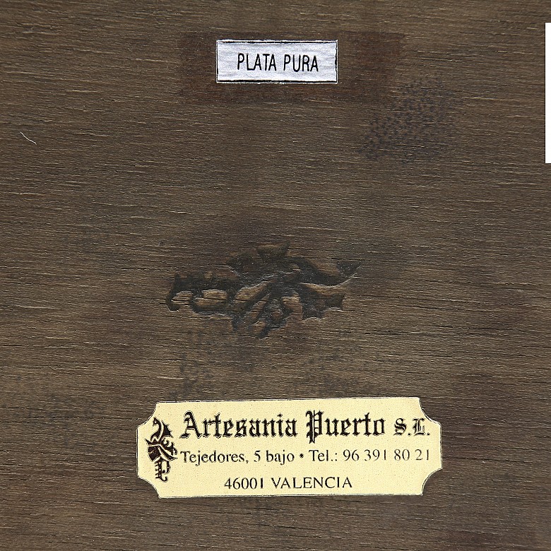 Placa decorativa en plata, Artesanía Puerto, s.XX