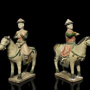 Pair of ceramic horsemen, Ming dynasty - 1