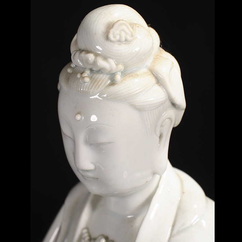 Guanyin white glazed porcelain, Qing dynasty