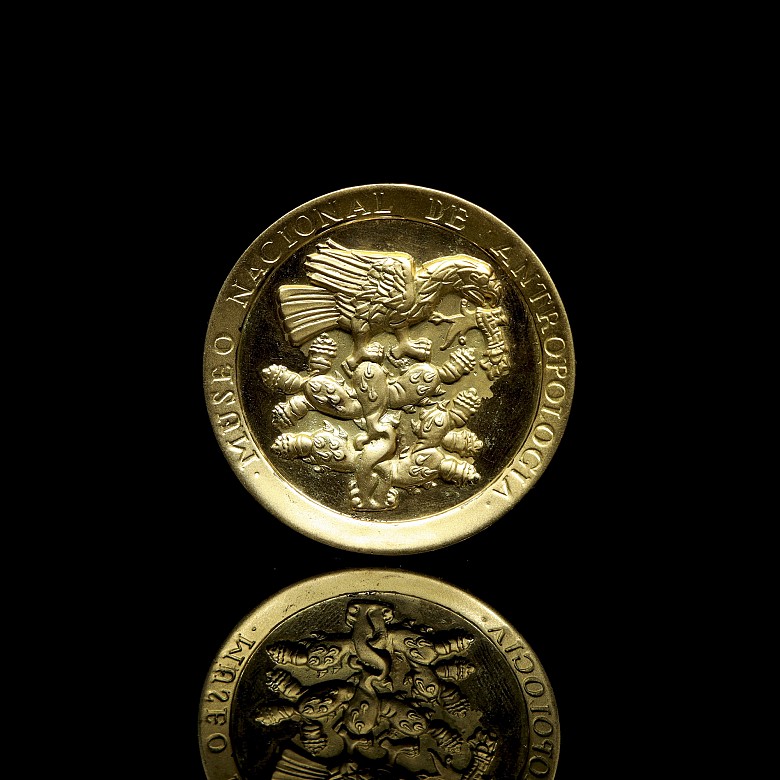 Gold coin medal ‘Museo Nacional de Antropologia’, Mexico