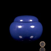 Blue glazed porcelain “Go” box, Qing dynasty