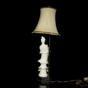 Lamp with porcelain figure 