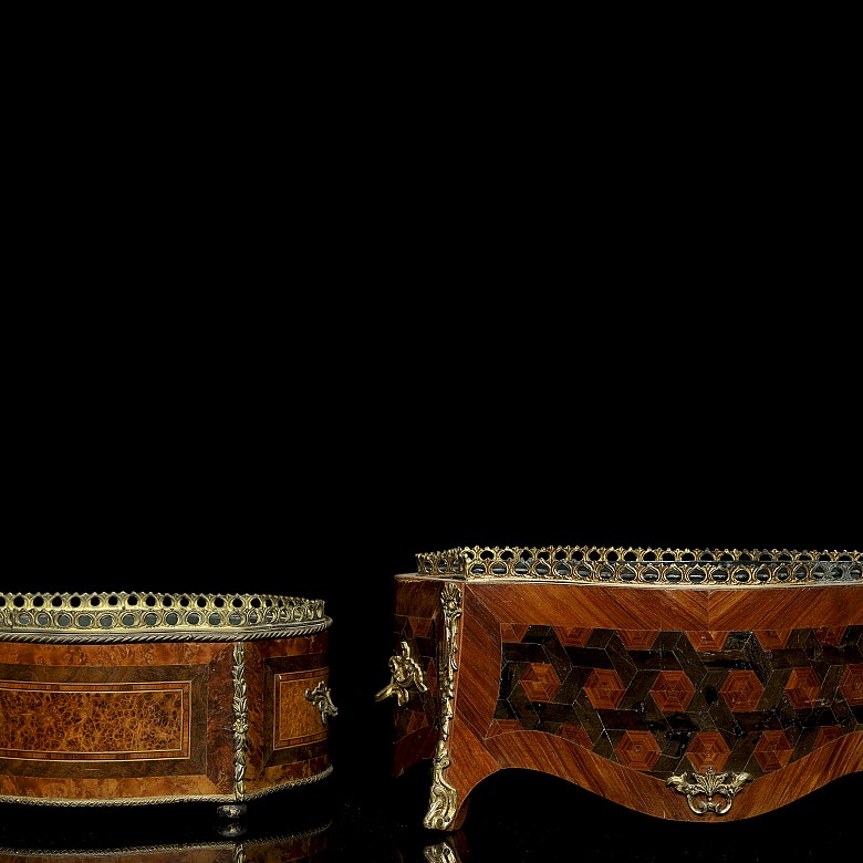 Dos maceteros de madera, Napoleón III, finales s.XIX