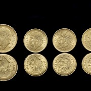 Cuatro monedas de oro 