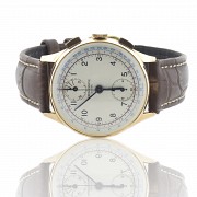 Chronographe Suisse Cie watch in 18k yellow gold