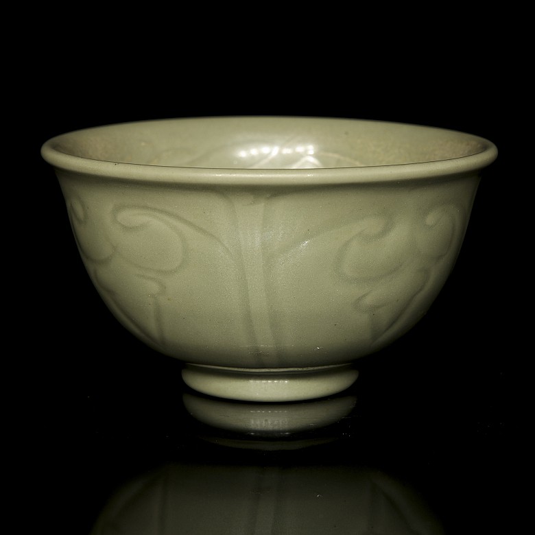 Glazed ceramic bowl, Song style