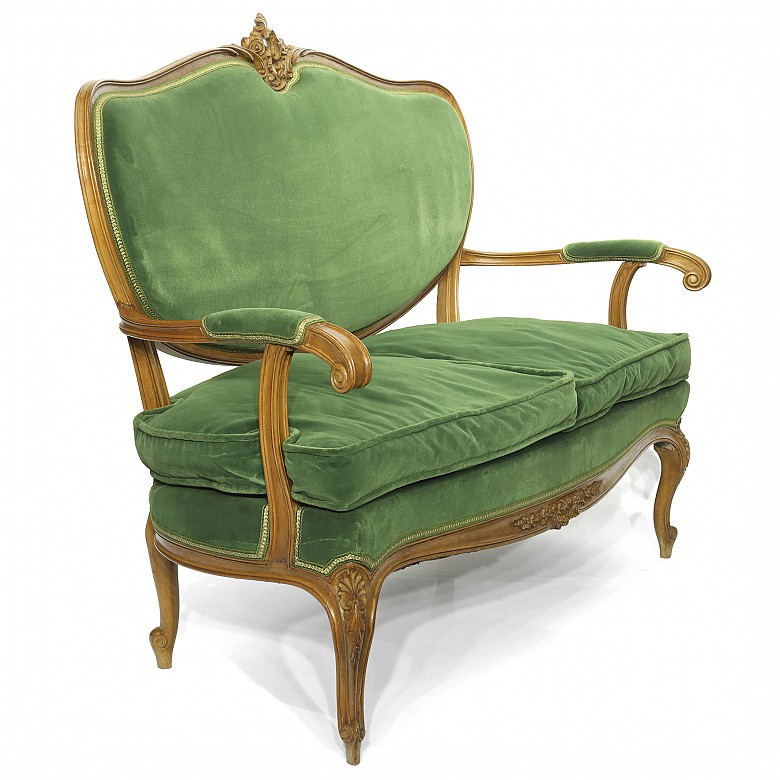 Seating furniture group upholstered in green velvet, 20th Century