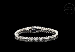 White gold and diamond rivière bracelet