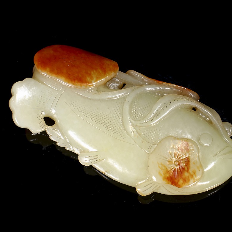 Hetian jade figure “Fish”, Qing dynasty