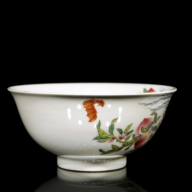 Bowl with peaches, 20th century