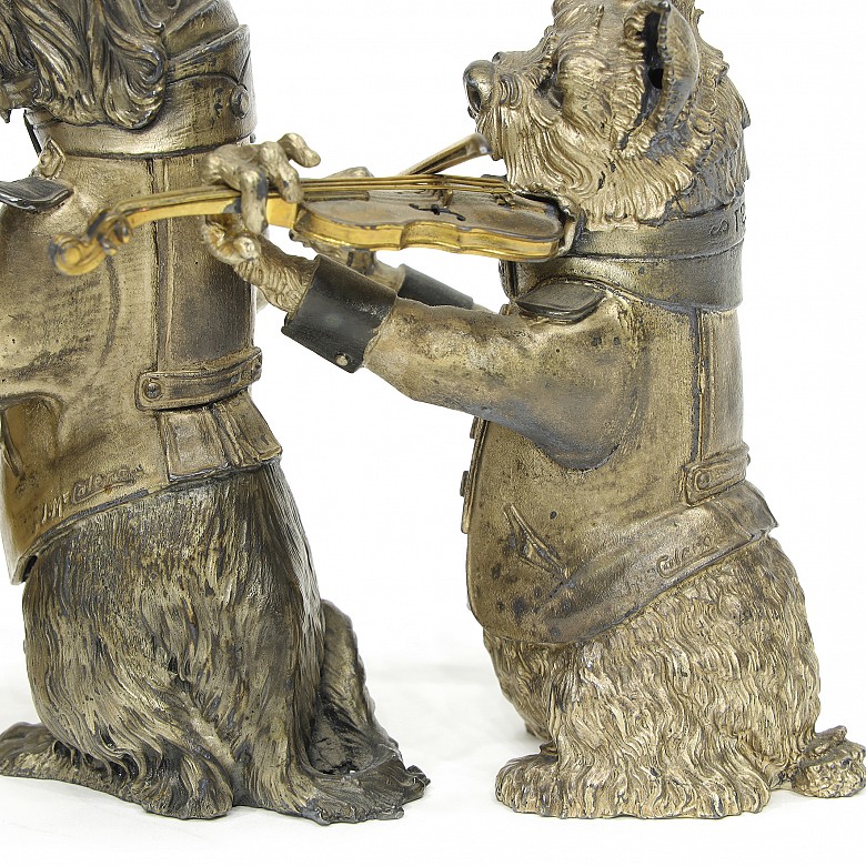 Set of seven musical dogs, 20th century