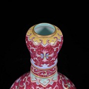 Porcelain vase “famille rose”, Qing dynasty, with Qianlong seal