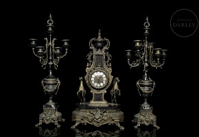 Bronze and marble clock with garnish, 20th century