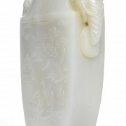 Carved jade vase, Qing dynasty.