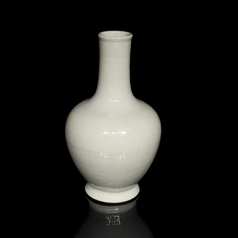 Porcelain glazed vase, with Jiaqing seal