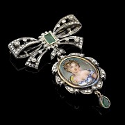 Elizabethan style, diamond and emerald pendant brooch