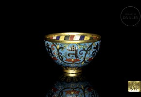 Small gilt-bronze bowl with cloisonné enamel, with Qianlong seal