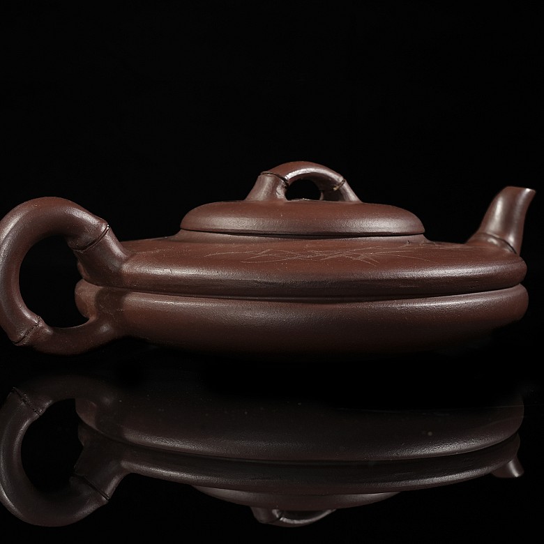 Yixing clay teapot ‘Poem and Bamboo’, mid-20th century