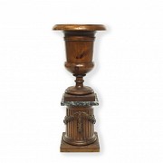 Medici goblet with wooden pedestal, 20th century