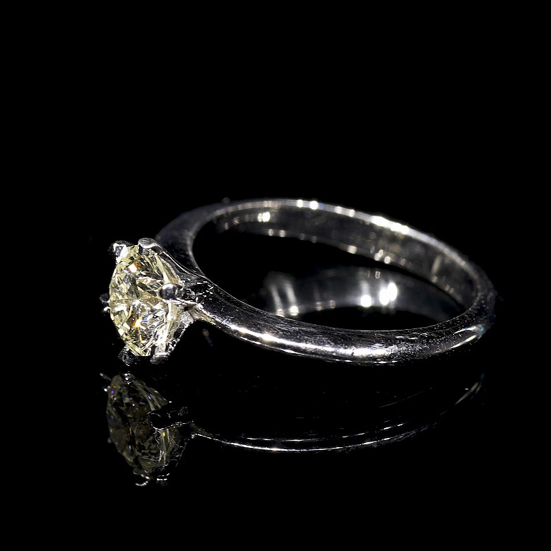 Solitaire white gold with brilliant 1 cts