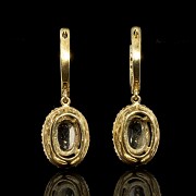 Yellow gold earrings with tourmalines and diamonds