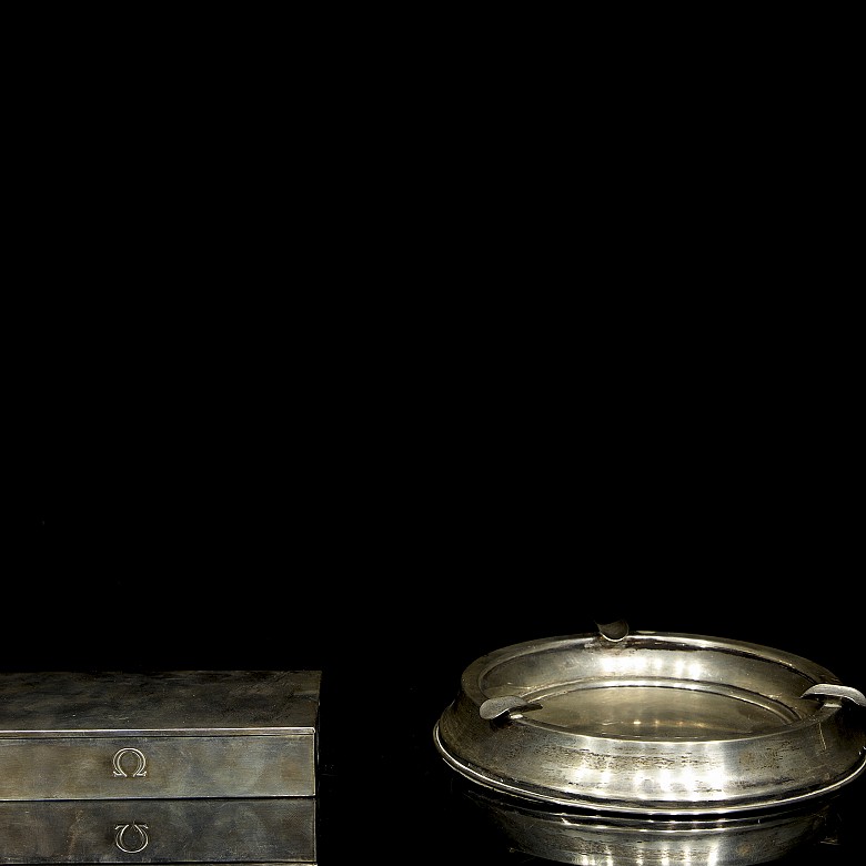 Silver box and ashtray, 20th century