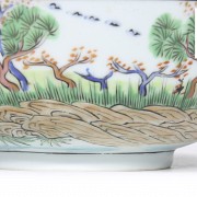 Cantonese porcelain bowl, 20th century