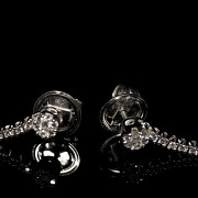 Set of earrings and ring in white gold and diamonds - 6