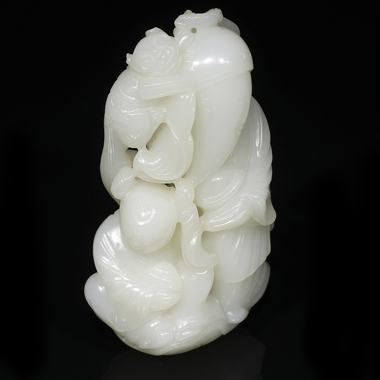 White jade figure 'Elder and Child', Qing dynasty, Qianlong