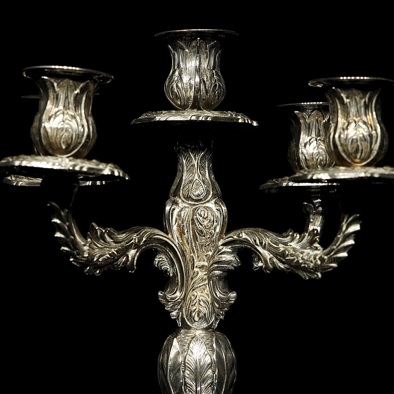 Candelabro de plata con cinco luces, s.XIX