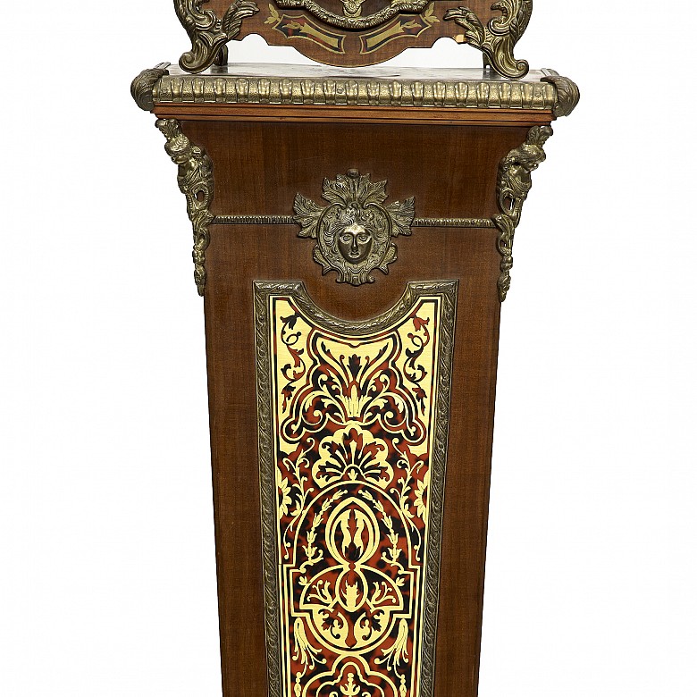 Louis XV style two-part clock, 20th century