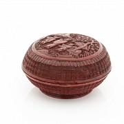 A Chinese cinnabar red lacquer box, 19th century