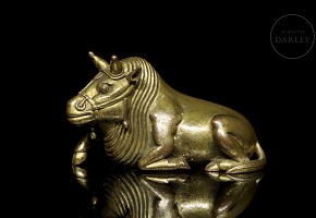 Gilt-bronze figure ‘Ox’, Qing dynasty