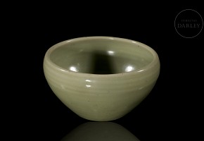 Celadon green ceramic ‘Fish’ bowl, Song style