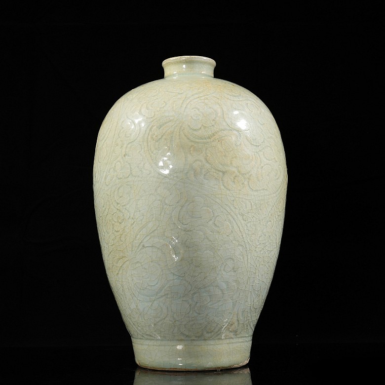 Song-glazed meiping ware ‘Flowers’ vase, Song dynasty